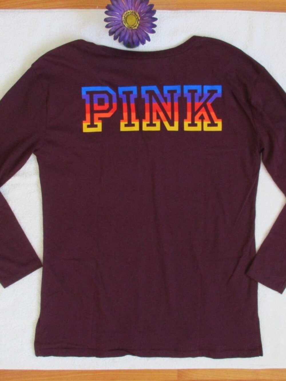 New PINK Victoria's Secret T-Shirt Small Long Sleeve Graphic